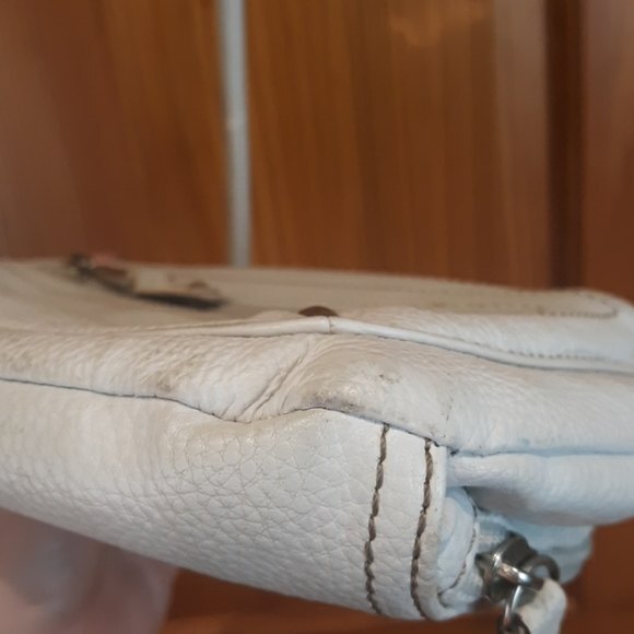 Tignanello Small White Pebbled Leather Crossbody | Organizer Purse Bag - Picture 10 of 16